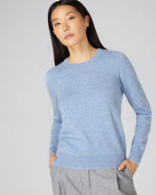 Load image into Gallery viewer, N.Peal Women's Evie Classic Round Neck Cashmere Jumper Cornflower Blue
