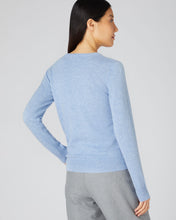 Load image into Gallery viewer, N.Peal Women's Evie Classic Round Neck Cashmere Jumper Cornflower Blue
