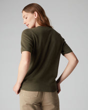 Load image into Gallery viewer, N.Peal Women&#39;s Round Neck Cashmere T Shirt Dark Olive Green
