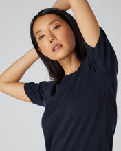 Load image into Gallery viewer, N.Peal Women&#39;s Round Neck Cashmere T Shirt Navy Blue
