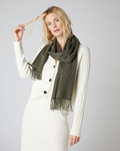 Load image into Gallery viewer, N.Peal Unisex Large Woven Cashmere Scarf Moss Green

