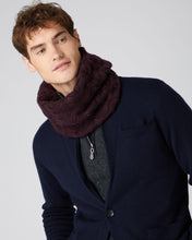 Load image into Gallery viewer, N.Peal Unisex Cable Cashmere Snood Plum Purple
