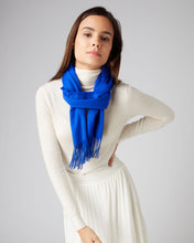 Load image into Gallery viewer, N.Peal Unisex Woven Cashmere Scarf Cobalt Blue

