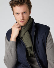 Load image into Gallery viewer, N.Peal Unisex Woven Cashmere Scarf Moss Green
