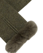 Load image into Gallery viewer, N.Peal Women&#39;s Fur And Cashmere Gloves Moss Green
