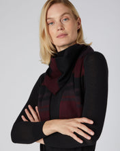Load image into Gallery viewer, N.Peal Unisex Woven Check Cashmere Scarf Burgundy Red
