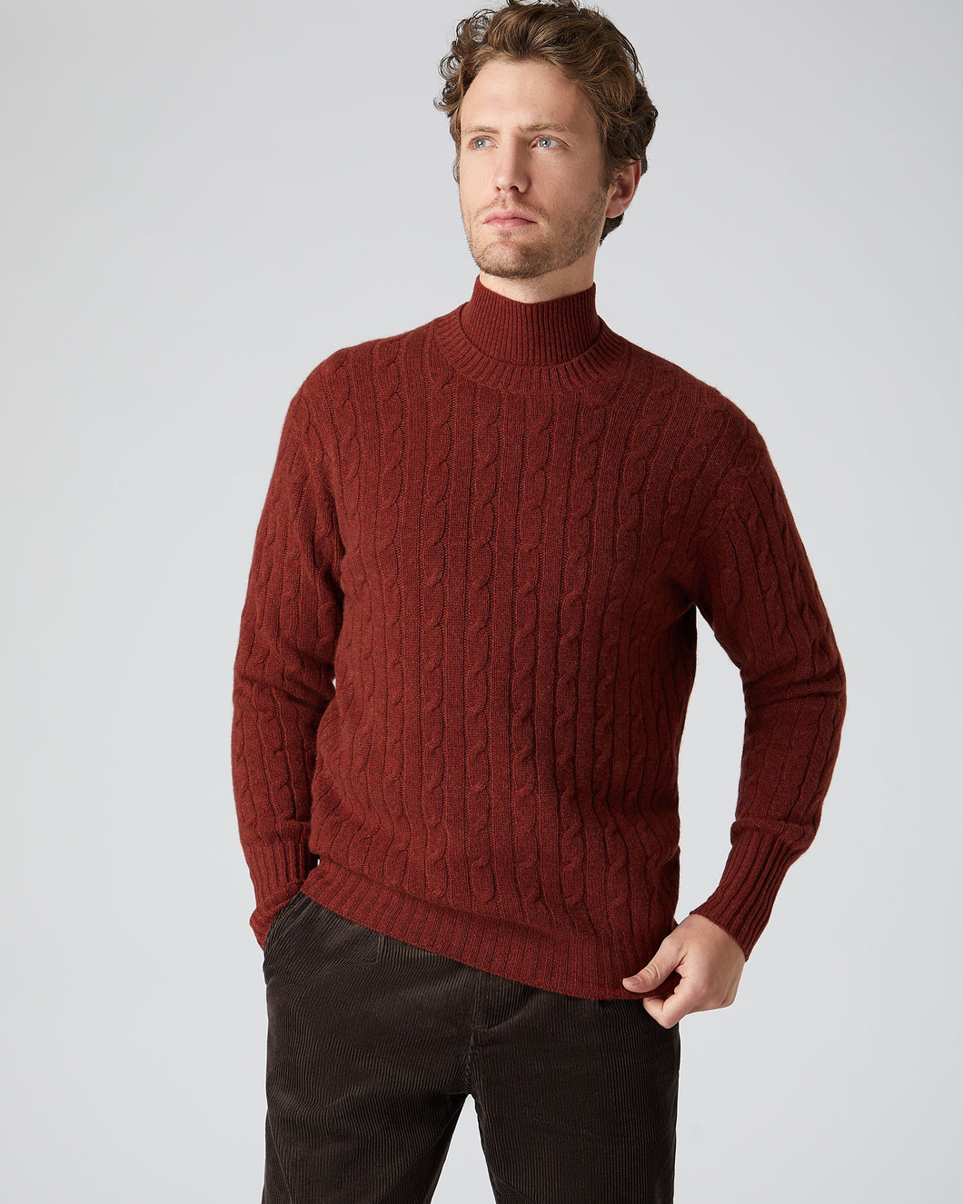 N.Peal Men's The Thames Cable Cashmere Jumper Copper Orange