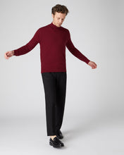 Load image into Gallery viewer, N.Peal Men&#39;s The Conduit Fine Gauge Cashmere Jumper Red Velvet
