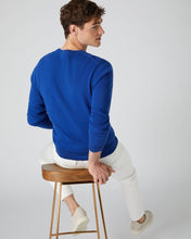 Load image into Gallery viewer, N.Peal Men&#39;s The Oxford Round Neck Cashmere Jumper Cobalt Blue
