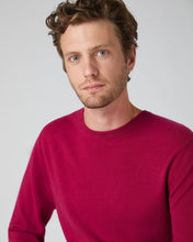 Load image into Gallery viewer, N.Peal Men&#39;s The Oxford Round Neck Cashmere Jumper Raspberry Pink
