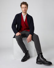 Load image into Gallery viewer, N.Peal Men&#39;s The Chelsea Milano Cashmere Waistcoat Ruby Red
