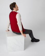 Load image into Gallery viewer, N.Peal Men&#39;s The Chelsea Milano Cashmere Waistcoat Ruby Red
