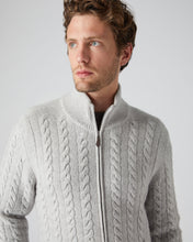 Load image into Gallery viewer, N.Peal Men&#39;s The Richmond Cable Cashmere Cardigan Fumo Grey
