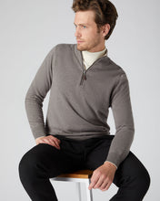 Load image into Gallery viewer, N.Peal Men&#39;s The Carnaby Half Zip Cashmere Jumper Taupe Brown
