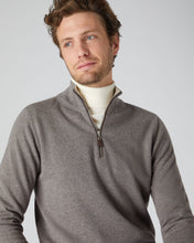 Load image into Gallery viewer, N.Peal Men&#39;s The Carnaby Half Zip Cashmere Jumper Taupe Brown
