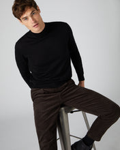 Load image into Gallery viewer, Men&#39;s Fine Gauge Cashmere Turtle Neck Jumper Black
