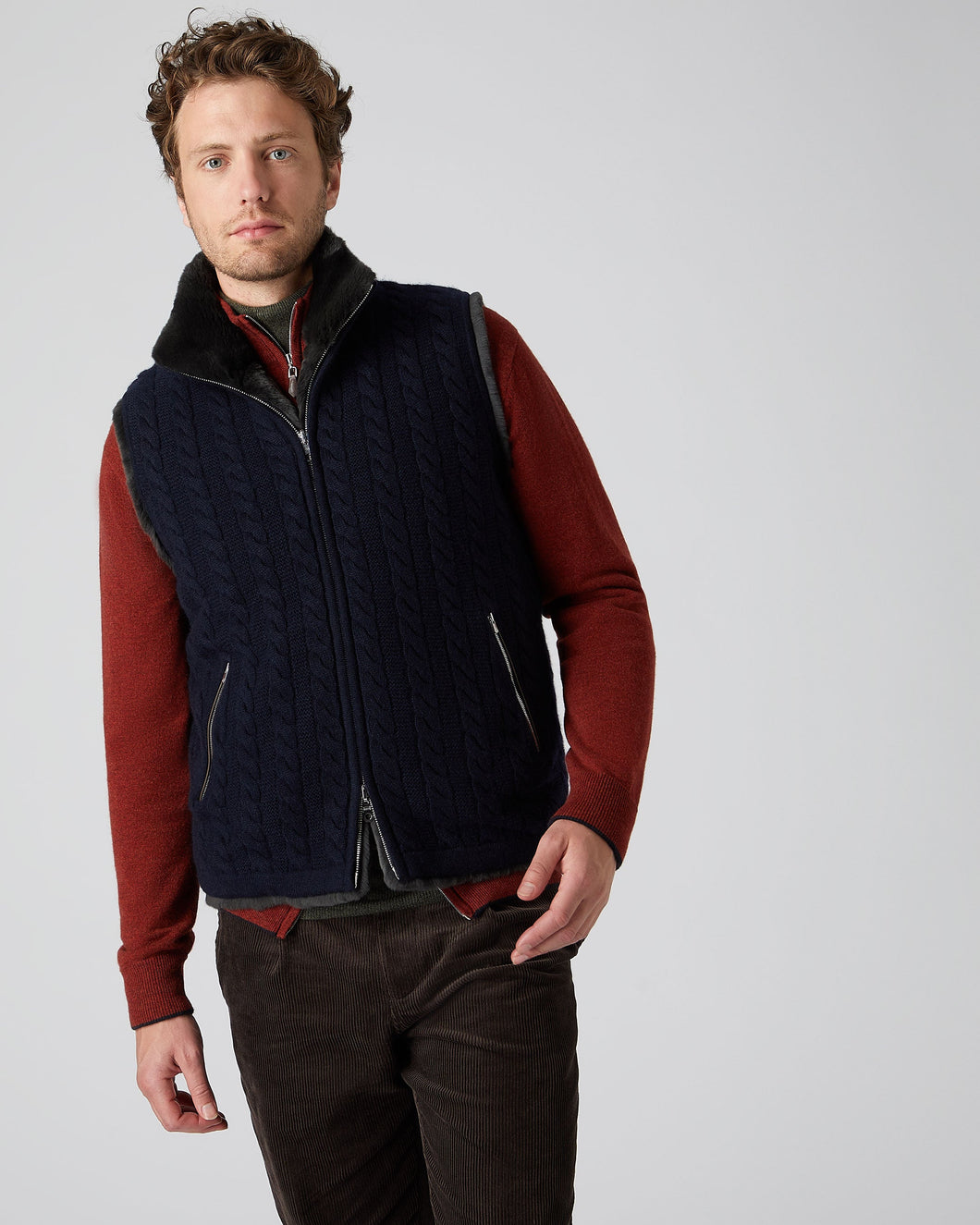 N.Peal Men's Cable Fur Lined Gilet Navy Blue