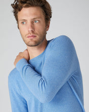 Load image into Gallery viewer, N.Peal Men&#39;s Baby Cashmere Round Neck Jumper Blue

