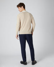 Load image into Gallery viewer, N.Peal Men&#39;s Baby Cashmere Round Neck Jumper Oatmeal Brown
