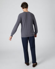 Load image into Gallery viewer, N.Peal Men&#39;s Baby Cashmere V Neck Jumper Dark Grey
