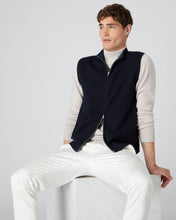 Load image into Gallery viewer, N.Peal Men&#39;s Bayswater Fine Gauge Cashmere Gilet Navy Blue
