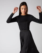 Load image into Gallery viewer, N.Peal Women&#39;s Superfine Long Sleeve Cashmere Top With Lurex Black Sparkle
