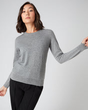 Load image into Gallery viewer, N.Peal Women&#39;s Round Neck Cashmere Jumper Flannel Grey
