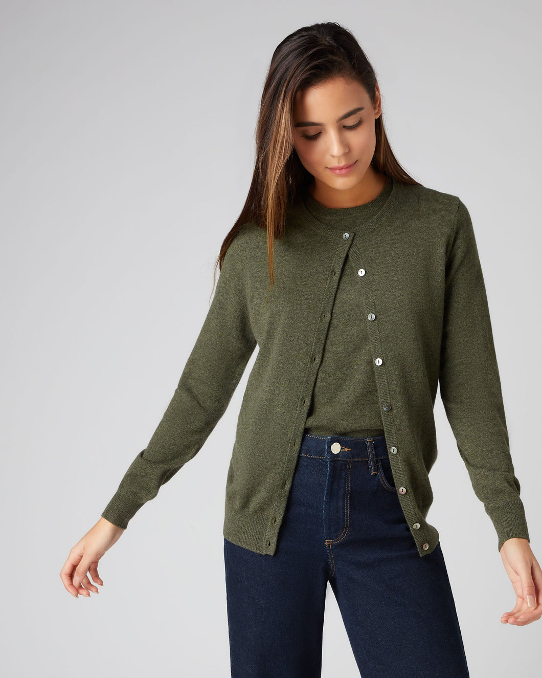 N.Peal Women's Round Neck Cashmere Cardigan Moss Green