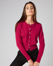 Load image into Gallery viewer, N.Peal Women&#39;s Long Sleeve Cropped Cashmere Cardigan Raspberry Pink
