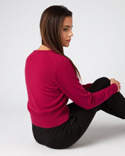 Load image into Gallery viewer, N.Peal Women&#39;s Long Sleeve Cropped Cashmere Cardigan Raspberry Pink
