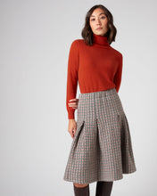 Load image into Gallery viewer, N.Peal Women&#39;s Polo Neck Cashmere Jumper Dark Amber Orange
