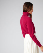 Load image into Gallery viewer, N.Peal Women&#39;s Polo Neck Cashmere Jumper Raspberry Pink
