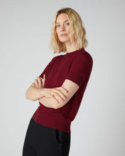 Load image into Gallery viewer, N.Peal Women&#39;s Superfine Round Neck Cashmere T Shirt Red Velvet
