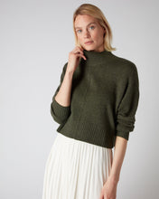 Load image into Gallery viewer, N.Peal Women&#39;s Mock Neck Cashmere Jumper Moss Green
