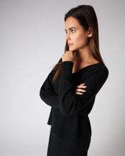 Load image into Gallery viewer, N.Peal Women&#39;s Wide Rib V Neck Cashmere Jumper Black
