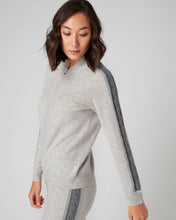 Load image into Gallery viewer, N.Peal Women&#39;s Cable Sleeve Full Zip Cashmere Jumper Fumo Grey
