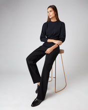 Load image into Gallery viewer, N.Peal Women&#39;s Deep Hem Cashmere Jumper Navy Blue
