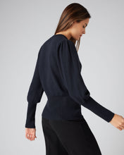 Load image into Gallery viewer, N.Peal Women&#39;s Deep Hem Cashmere Jumper Navy Blue
