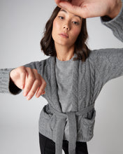Load image into Gallery viewer, N.Peal Women&#39;s Cable Belted Cashmere Cardigan Elephant Grey
