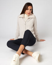 Load image into Gallery viewer, N.Peal Women&#39;s Shearling Cable Cashmere Cardigan Snow Grey
