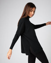 Load image into Gallery viewer, N.Peal Women&#39;s Oversize Cashmere Jumper Black
