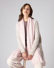 Load image into Gallery viewer, N.Peal Women&#39;s Pashmina Cashmere Stole Quartz Pink
