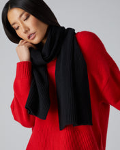 Load image into Gallery viewer, Short Ribbed Scarf in Black
