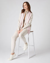Load image into Gallery viewer, N.Peal Unisex Woven Cashmere Scarf Quartz Pink
