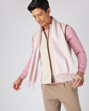 Load image into Gallery viewer, N.Peal Unisex Woven Cashmere Scarf Quartz Pink
