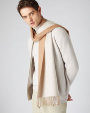 Load image into Gallery viewer, N.Peal Unisex Doubleface Woven Cashmere Scarf Dark Tan Brown
