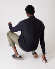 Load image into Gallery viewer, Men&#39;s The Knightsbridge Zip Sweater in Navy
