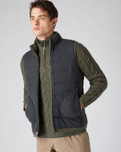 Load image into Gallery viewer, N.Peal Men&#39;s The Mall Quilted Cashmere Gilet Moss Green
