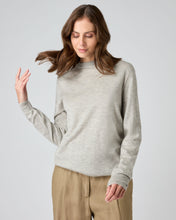 Load image into Gallery viewer, N.Peal Fine Gauge Cashmere Round Neck Jumper Fumo Grey
