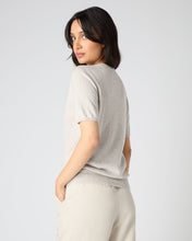 Load image into Gallery viewer, N.Peal Women's Round Neck Cashmere T Shirt Pebble Grey
